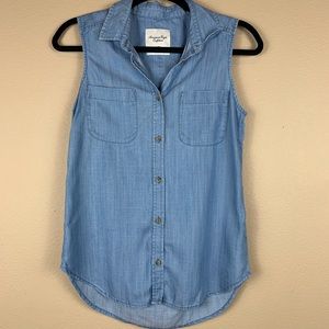 American Eagle Sleeveless Chambray Cutout Top